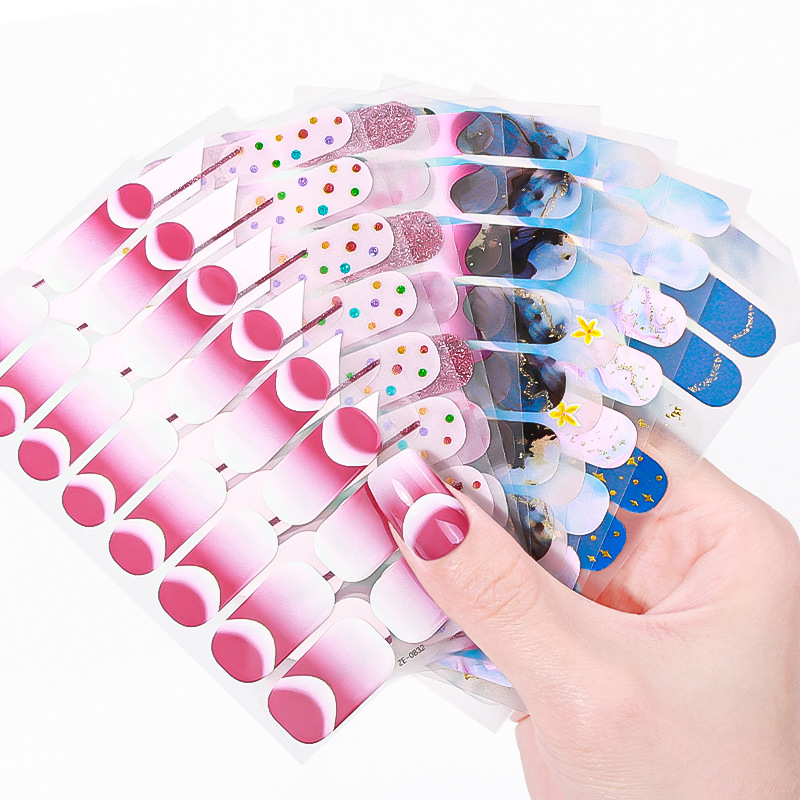 16Tips Marble Gradient Starry  – Full Cover Adhesive recenzja i cena